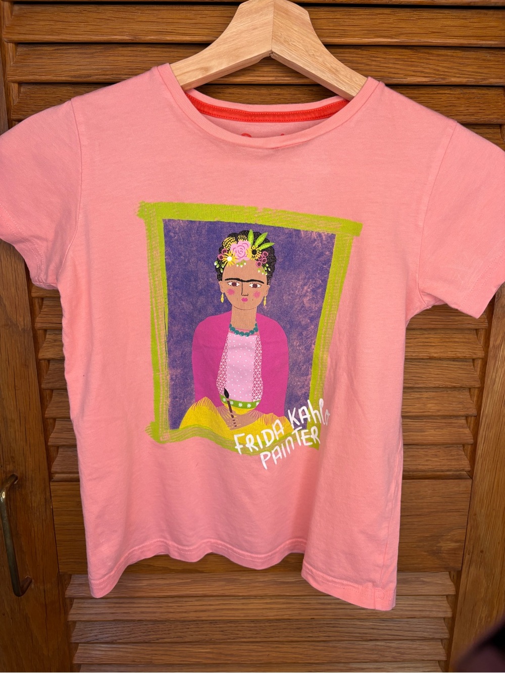 Girls' Pink Short-Sleeve Graphic Tee with Artist Portrait